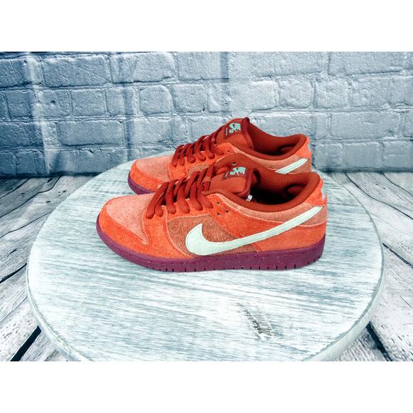 Nike SB Dunk Low Pro PRM Mystic Red/Emerald Rise Women 8 NIB - Picture 6 of 13